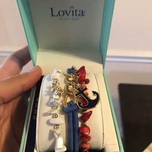 Beautiful nautical bracelet set new in box